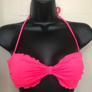 💞Victorias Secret Coral Ruffled Bandeau Swim Top With adjustable straps